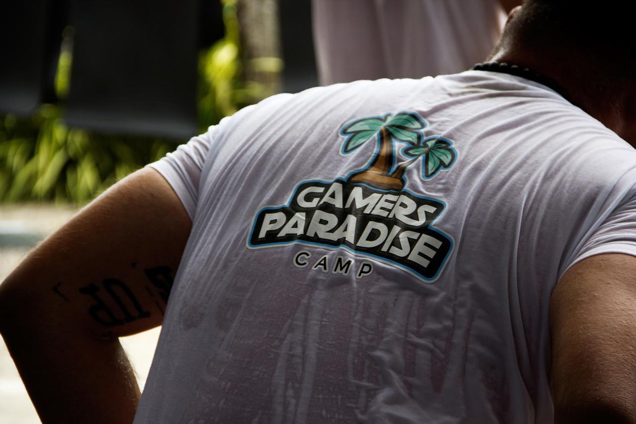 Gamers Paradise Hotel Chalong Exterior photo